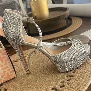Gianni Bini Silver Crystal Platform Heels